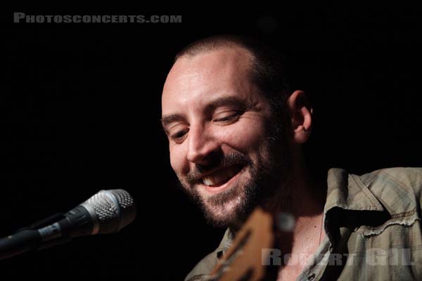 FINK - 2006-09-22 - PARIS - La Maroquinerie - 